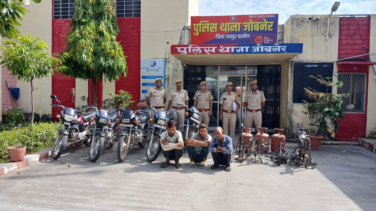 वाहन चोरों पर जोबनेर पुलिस का बड़ा एक्शन..दो चोरों का धर दबोचा; पांच मोटरसाइकिलें बरामद