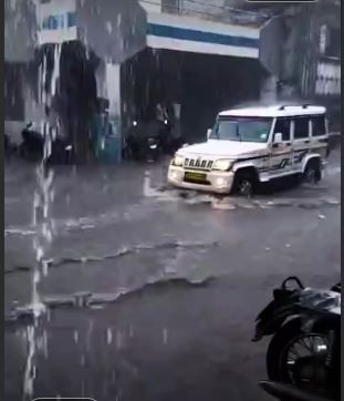 नागौर में एसपी ऑफिस डूबा, जयपुर में भी मूसलाधार बरसात