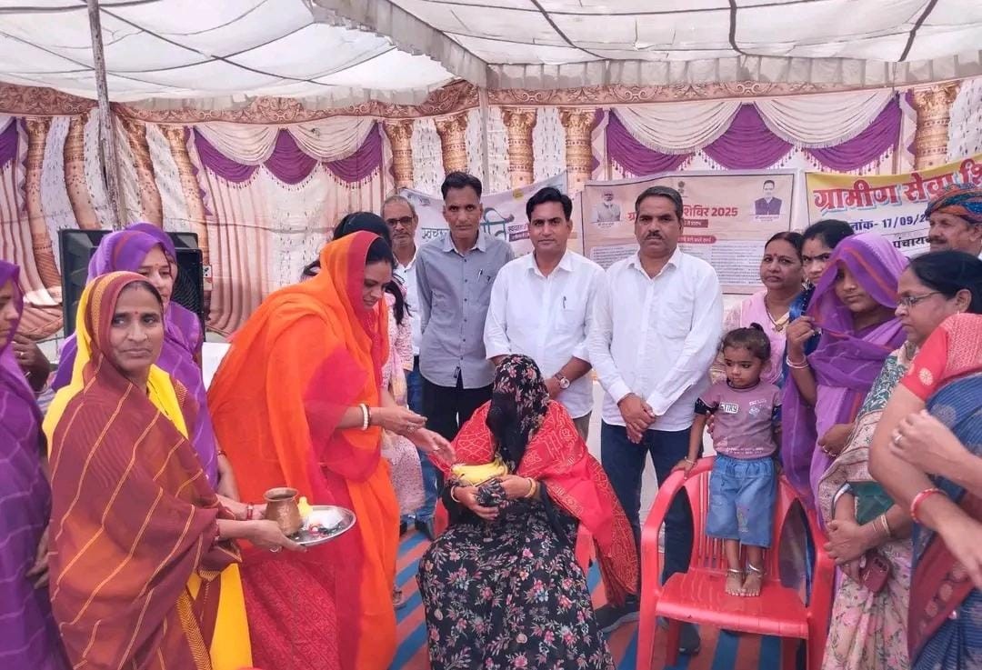 भादसोड़ा मे ग्रामीण सेवा शिविर आयोजित